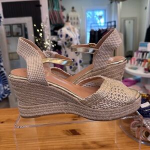 Elegant Tan and Gold Woven Wedge Sandals